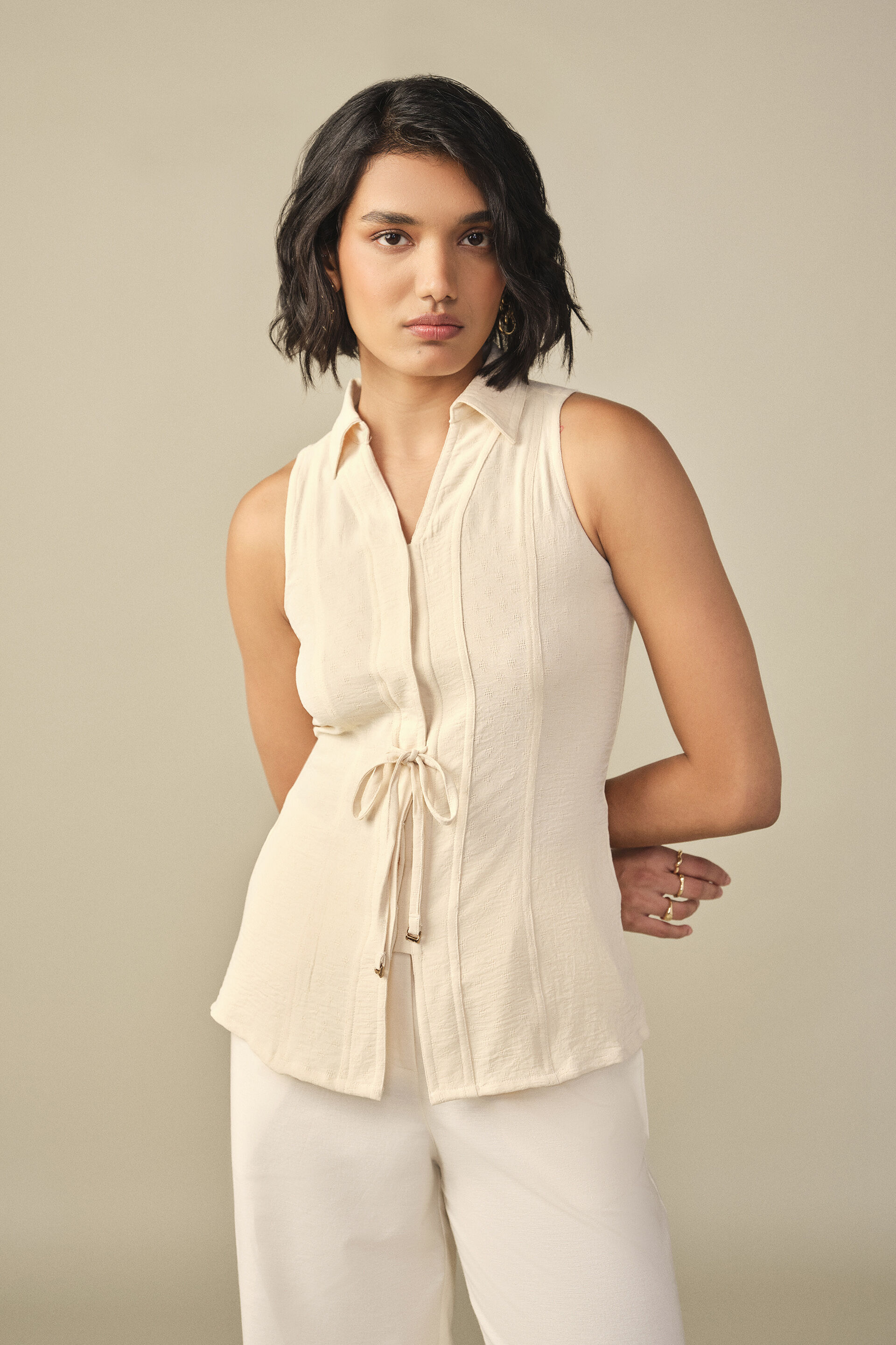 Boucl&eacute; Waistcoat in Ivory